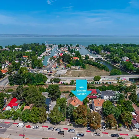 Ah-remini Garden House Prázdninový dům *